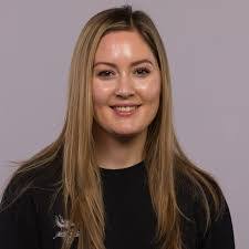 Caroline Defelice's Instagram, Twitter & Facebook