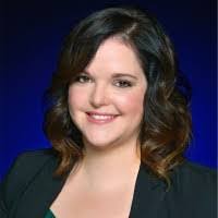 Beth Roll's Instagram, Twitter & Facebook