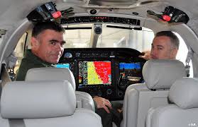 The daher tbm 700 is a single engine turboprop that is typically outiftted with one cabin zone and has a range of 1,000 nm. Livraison Du Premier Tbm 700 Renove