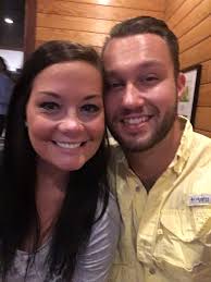 THE BLOAT IS REAL!! Left- heavy alcohol use. Right- 8 years of total  sobriety!! Love this side of the tracks 🩷 believe it or not I actually  weighed less