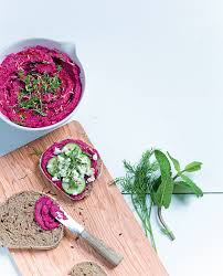 Betterave Rouge Cuisson Recettes Et Bienfaits De La Betterave Houmous Betterave Recettes Betteraves Rouges Betterave Rouge