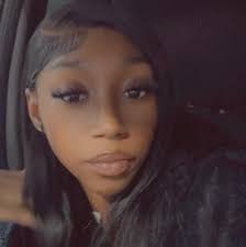 WHO GOT POSTER GIRL OUTFITS