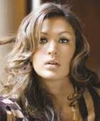 Elsa THOMAS (CHEVILLY, ARTENAY)