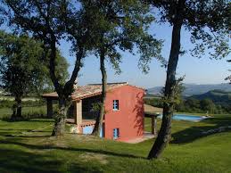 Per le prossime vacanze mare marche scegli le offerte della pepemare: Pin Di Ed Smyth Su Le Marche Italy Vacanze Villa Case