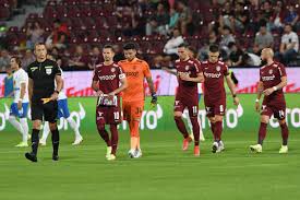 Sârbii au deschis scorul în minutul 67, prin savic. Steaua Rosie Cfr Cluj 4 0 Campioana Romaniei IngenuncheatÄƒ La Belgrad
