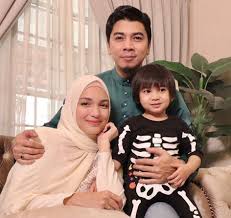 Amyra rosli & nad zainal dilantik jadi duta rasmi mommyhana. Alhamdulillah It S A Girl Amar Baharin Berita Kopak Cc