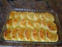 Cuando estén al dente los llevamos a un pyrex y colocamos el queso parmesano por encima. Noquis A La Romana Cocinaitaly