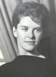 Lana Shafer's Instagram, Twitter & Facebook