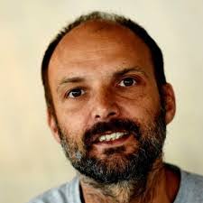 David Lorrain's Instagram, Twitter & Facebook