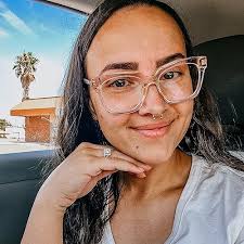 Ellie Ramirez's Amazon Page