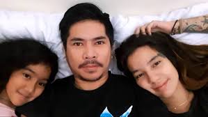 9 Potret Keakraban Leticia, Anak Sheila Marcia, dengan Ayah Tirin