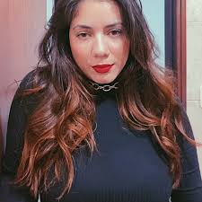 Amanda Durante's Instagram, Twitter & Facebook