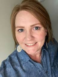 Dixie Perez's Instagram, Twitter & Facebook