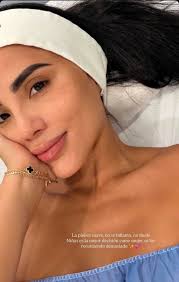 El Dr Miguel le mandó flores a Karina 😍💐 #flores #karina #miguel