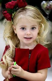 Pin By Patricia Stephenson On Santa Is Coming Soon Beautiful Little Girls Beautiful Children Cute Kids
