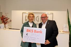 At79 1700 0001 8501 2697, swift: Ringana Unterstutzt Afrika Hilfsprojekt Hartberg Furstenfeld