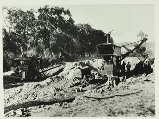 What is the history of the unpaved roads in the 1920s?