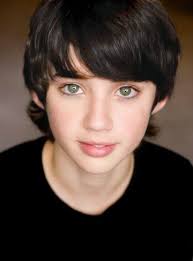 The above image was recently submitted by vanessa bristow, who called it 'the boy with the sapphire eyes'. Kids Green Eyes Black Hair Boy Google Search Black Hair Green Eyes Black Hair Boy Brown Hair Brown Eyes