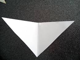 Faîtes votre choix parmi nos centaines d'idées créatives et trouvez le l' origami a marqué notre enfance dans sa forme la plus simple, celle que l'on appelle la. Comment Faire Un Pliage Chien Origami Facile Pour Les Petits