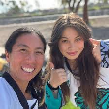 Hawaii Hockey Players Featured in Commercial