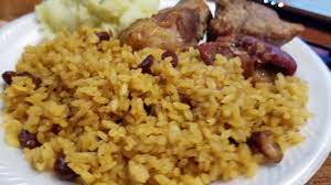 In a cauldron (caldero) or dutch oven over medium heat, add 1 tablespoon of vegetable oil note: Puerto Rican Rice With Beans Youtube