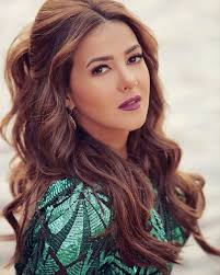 بالفيديو دنيا سمير غانم تغني بكيزه وزغلول مع إسعاد يونس Hair Styles Long Hair Styles Beauty