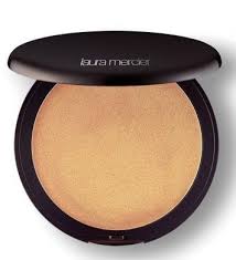 Far Be It For Me To Get Excited About Bronzer But Laura Mercier Bronzer Butter Musings Of A Muse Laura Mercier Laura Mercier Bronzer Face And Body