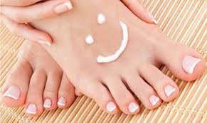 Il s'agit d'une mycose des pieds encore appelée. Astuces Pour Traiter La Mycose Des Ongles Des Pieds Blog Les Jolies Gambettes