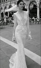 The tsunami that swept new york away inbal dror presented the 2019 collection of her wedding dresses at fashion week of new. Inbal Dror Br 15 15 Wedding Dress Used Size 6 4 150 Inbal Dror Wedding Dresses Wedding Gowns Mermaid Used Wedding Dresses