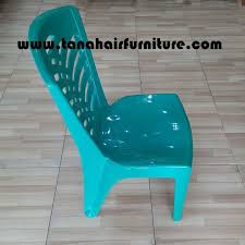 Pun bervariasi diantara nya tipe napolly 101,102,209,dll. Kursi Plastik Napolly 209