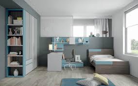 Il letto imbottito da una piazza e mezza ha un valore aggiunto sia esteticamente che come comfort, sono disponibili centinaia di tessuti tra cui scegliere, dal cotone. Camera Ragazzi Con Letto Una Piazza E Mezza Mod Evo Mobiloutlet L Arredamento Scontato