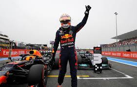 He will start from p1 for the 5th time on silverstone during his f1 career tomorrow. Gp Da Franca Verstappen Segura Mercedes E Fatura Pole Position Formula 1 Ge