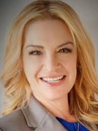 Diane Hitt's Instagram, Twitter & Facebook