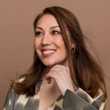 In May, I'm entering HERMIT MODE. ⭕ Zero notifications. ⭕ Social media  scheduled. ⭕ Limited social interactions. ⭕ Phone locked away for 8+ hours.  ⭕ A few hours of intentional, deep work. The…