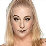 Kimberlee May's Instagram, Twitter & Facebook