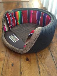 The bedrug is more of a chore. Awesome Custom Dog Bed Made From Reclaimed Tires So They Have A Positive Impact On Mother Earth Muebles Con Neumaticos Cama Para Mascotas Muebles Con Llantas