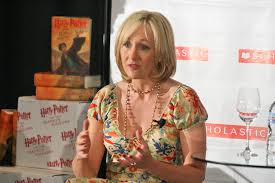 Rowling once joked that godric gryffindor was actually the giant squid in the hogwarts lake. Das Vermogen Von J K Rowling Harry Potter Autorin 2021