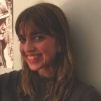 Lauren Wick's Instagram, Twitter & Facebook