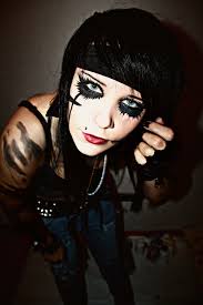 The fan page of andy biersack singer of black veil brides if you want to contact me: How To Do Andy Biersack Makeup Makeupview Co