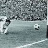 Bet on the soccer match colombia vs peru and win skins. 1