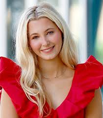 INSTRUCTORS RECOGNIZE 'OUTSTANDING STUDENTS' DURING GOLDEN TRIANGLE CAMPUS  AWARDS DAY