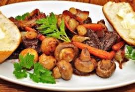 Antes de cocinar, las setas deben limpiarse cuidadosamente eliminando todas las partes duras se pueden cocinar enteras, cortadas por la mitad, en láminas, etcétera. Cocinar Con Setas Ideas Y Consejos Consumer