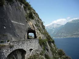 2,3 km de strada della forra. Strada Della Forra