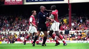 Arsenal vs man utd fight. Arsenal Vs Man Utd 1 2 1999 00 Hq Youtube