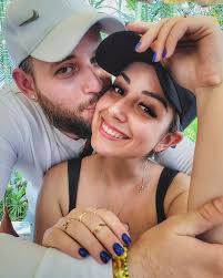 𝓓𝓪𝔂𝓪𝓷𝓲 𝓜𝓪𝓻𝓽𝓲𝓷𝓮𝔃 𝓐. (@_dayanimartinez_) • Instagram photos  and videos