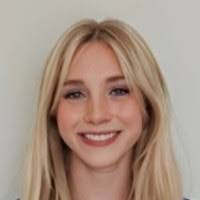 Elise Hickey's Instagram, Twitter & Facebook