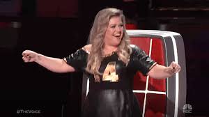 See more of kelly clarkson on facebook. New Trending Gif On Giphy Kelly Clarkson Kelly The Voice Usa