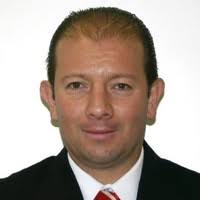 60+ perfiles de «Novales»