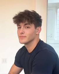 Caleb Guzmán (calebguzman68)