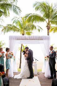 Courtyard Marriott Wedding In Puerto Rico Mariana Shane Courtyard Wedding Wedding In Puerto Rico Puerto Rico Wedding Venues